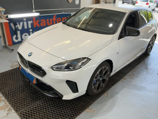 BMW 1er M135 xDrive 2025 – снимка 1