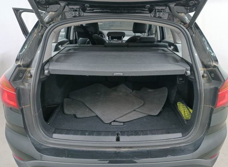 BMW X1 sDrive 16d Lounge 2022 – снимка 9
