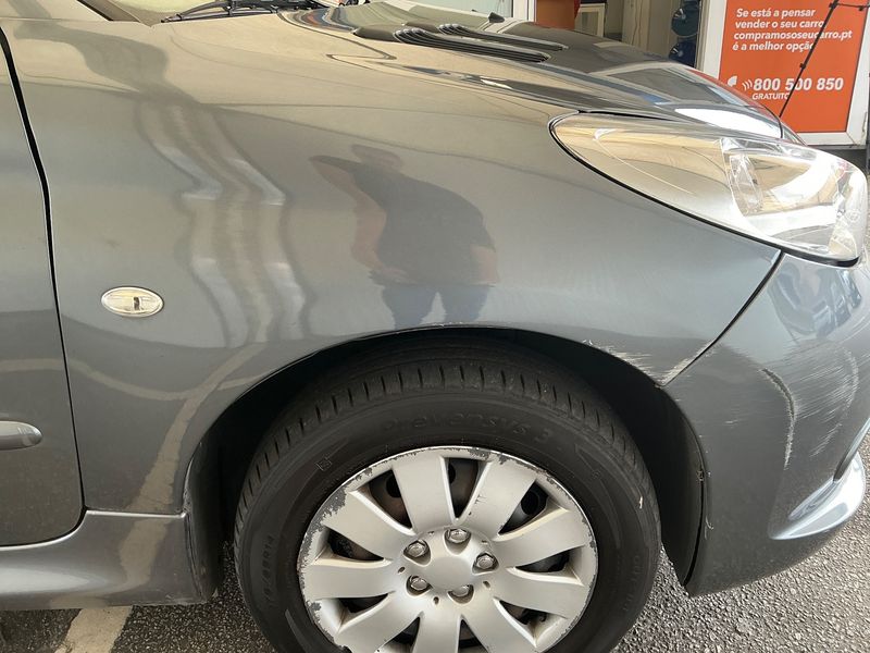 Peugeot 206+ 1.1 Basis 2010 – снимка 22