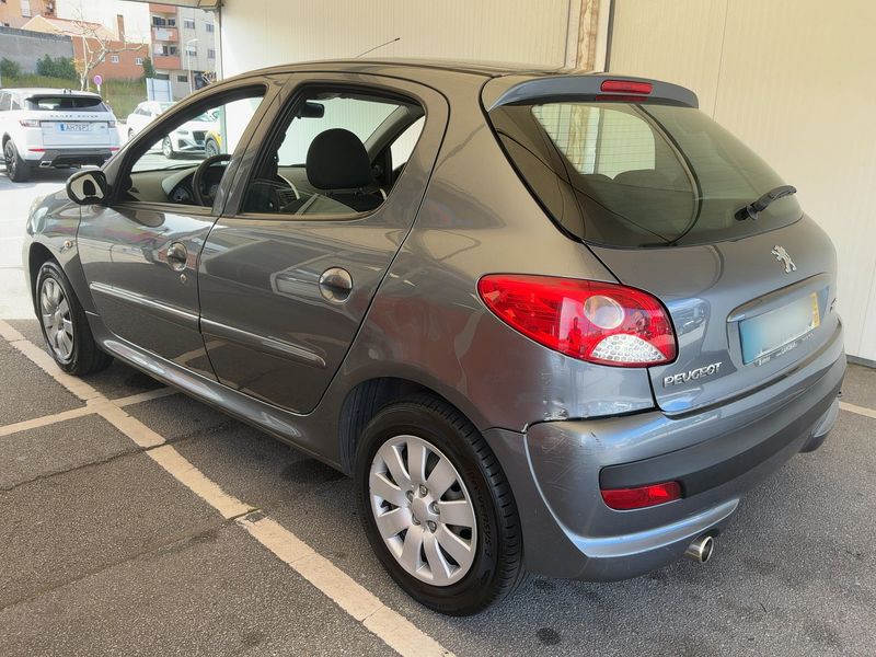 Peugeot 206+ 1.1 Basis 2010 – снимка 6