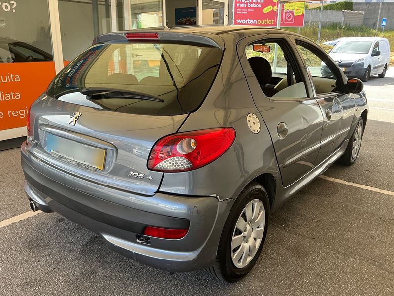 Peugeot 206+ 1.1 Basis 2010 – снимка 8
