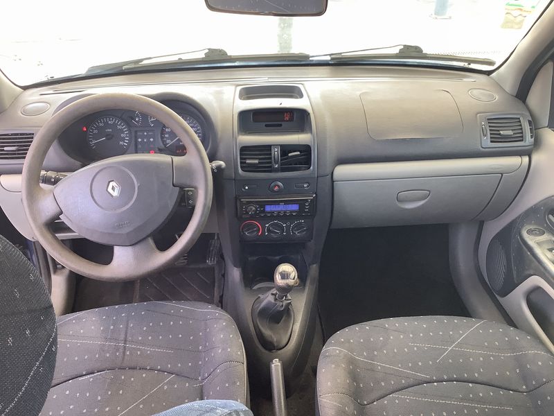 Renault Clio 1.5 dCi Expression 2002 – снимка 17