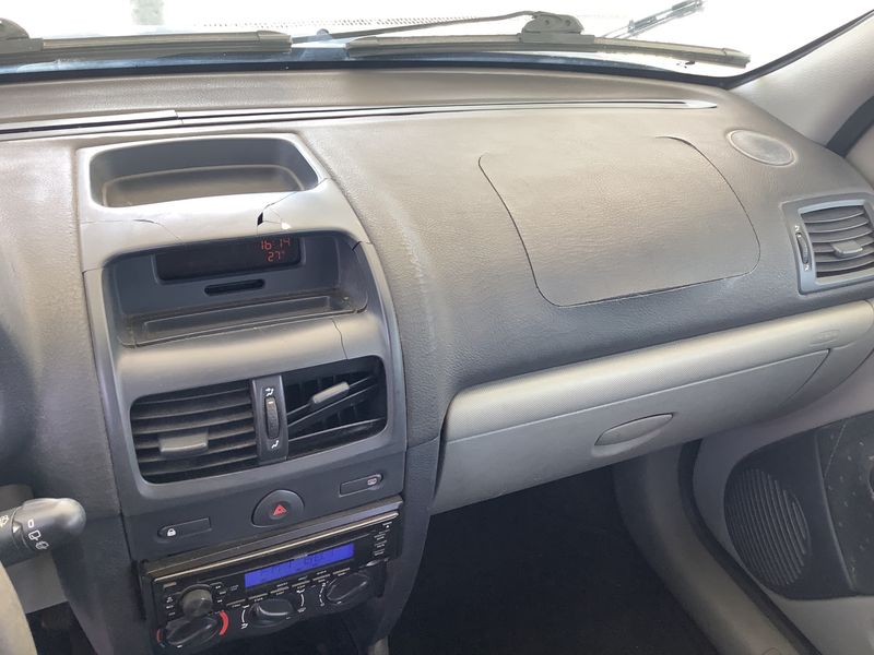 Renault Clio 1.5 dCi Expression 2002 – снимка 30