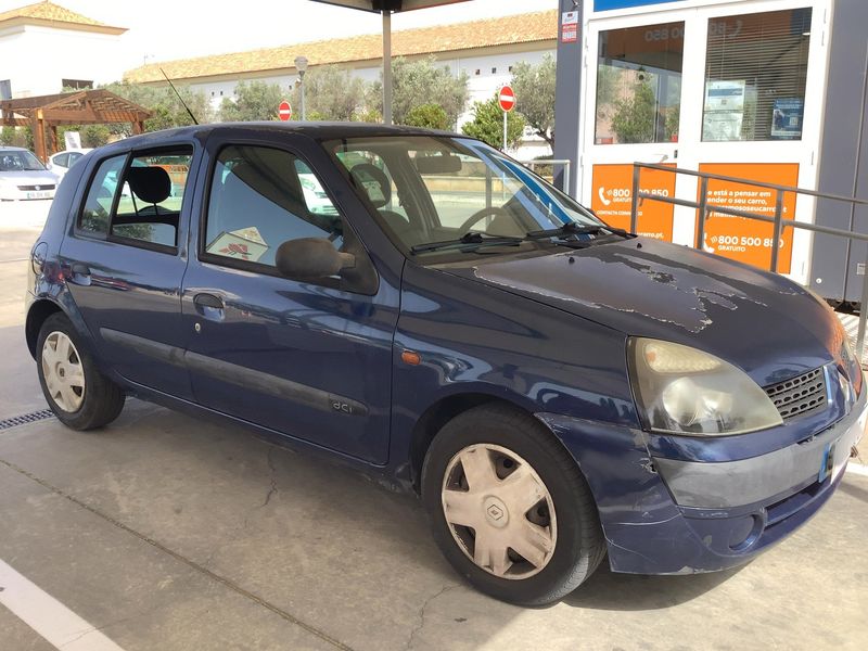 Renault Clio 1.5 dCi Expression 2002 – снимка 12