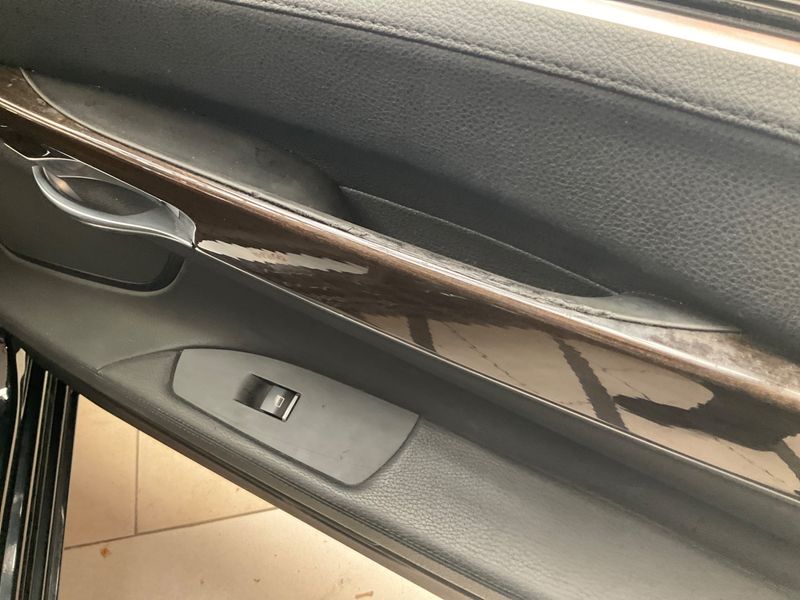 BMW 7er 730d 2010 – снимка 25