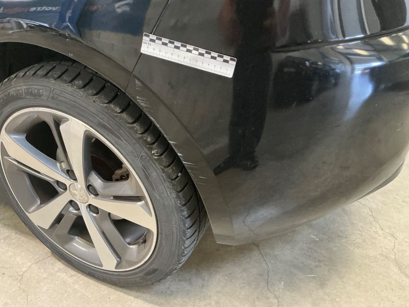 Peugeot 308 2.0 Blue-HDi Allure 2015 – снимка 29