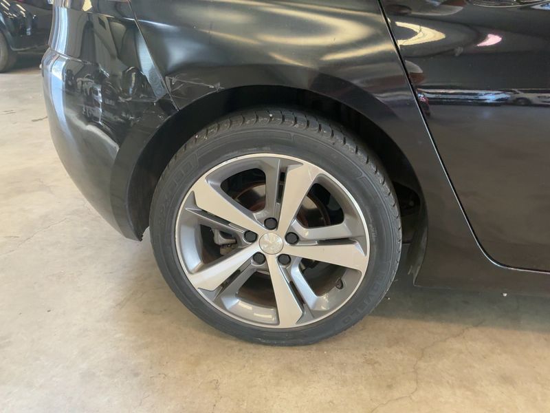 Peugeot 308 2.0 Blue-HDi Allure 2015 – снимка 9