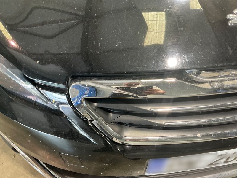 Peugeot 308 2.0 Blue-HDi Allure 2015 – снимка 30