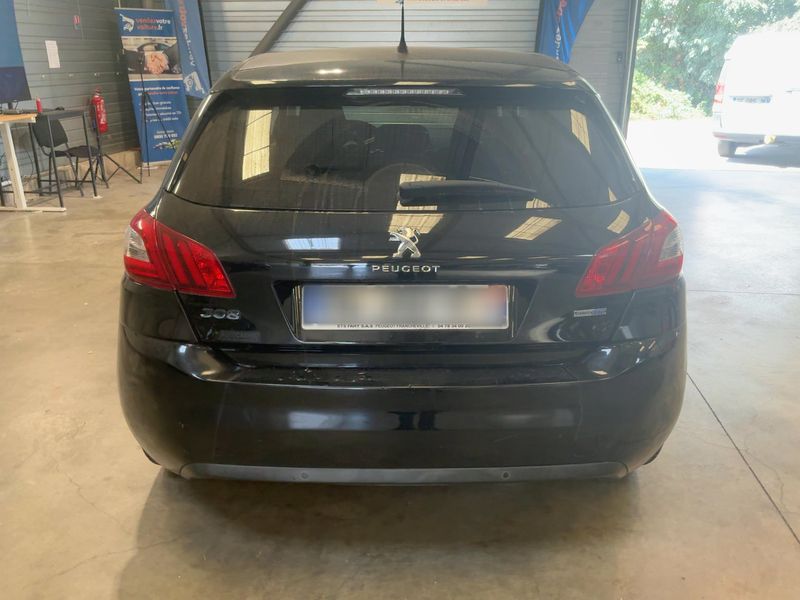 Peugeot 308 2.0 Blue-HDi Allure 2015 – снимка 7