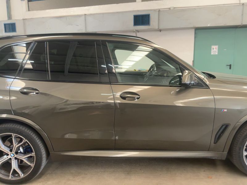 BMW X5 xDrive 30d Mild-Hybrid M Sport 2021 – снимка 10
