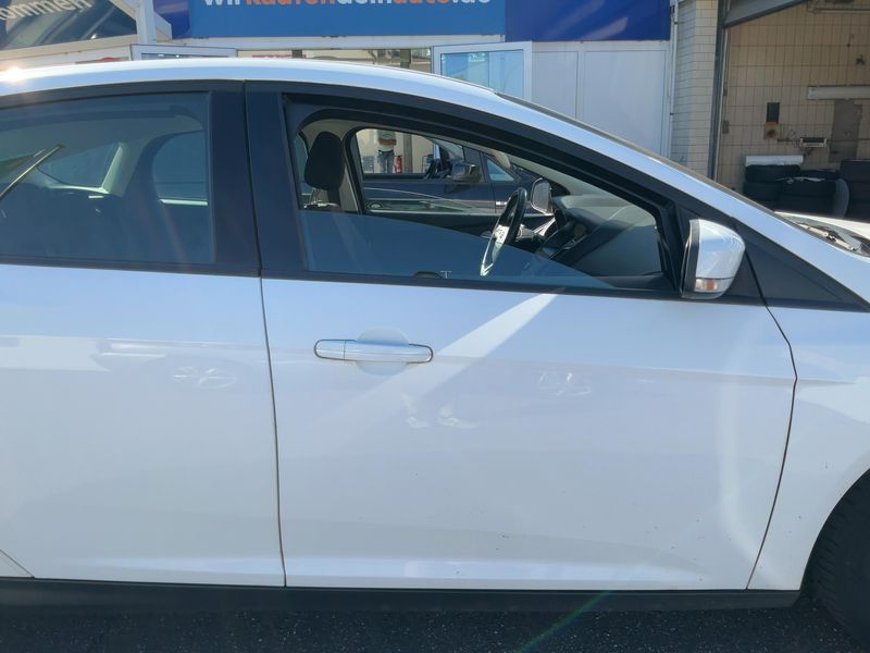 Ford Focus 1.5 TDCi Business 2017 – снимка 10