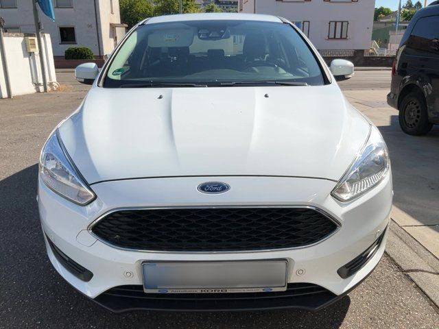 Ford Focus 1.5 TDCi Business 2017 – снимка 14