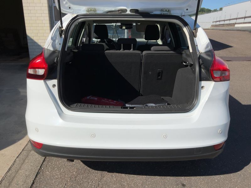 Ford Focus 1.5 TDCi Business 2017 – снимка 15
