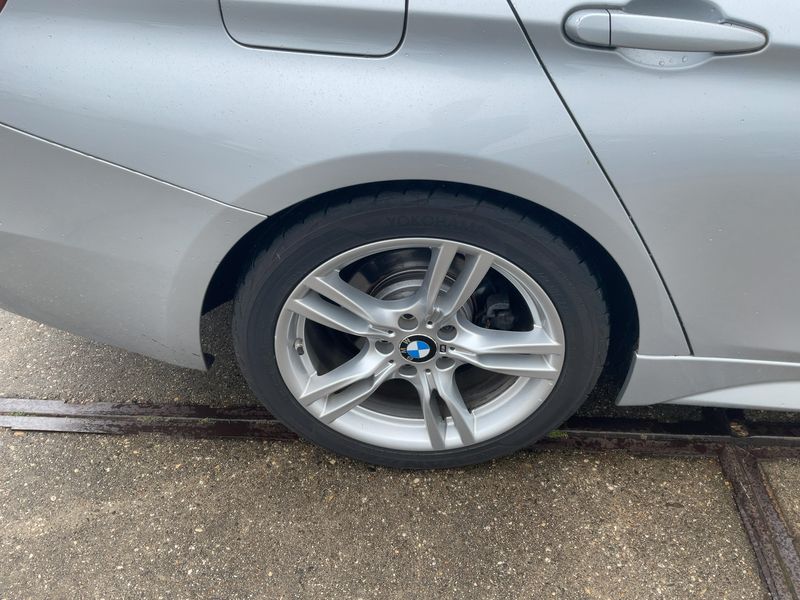 BMW 3er 318i M Sport Shadow 2019 – снимка 9