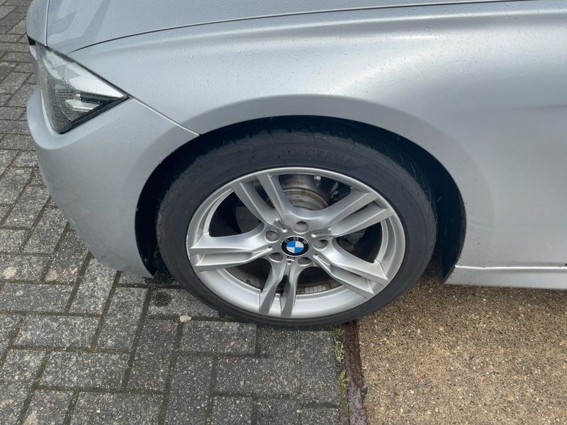 BMW 3er 318i M Sport Shadow 2019 – снимка 3
