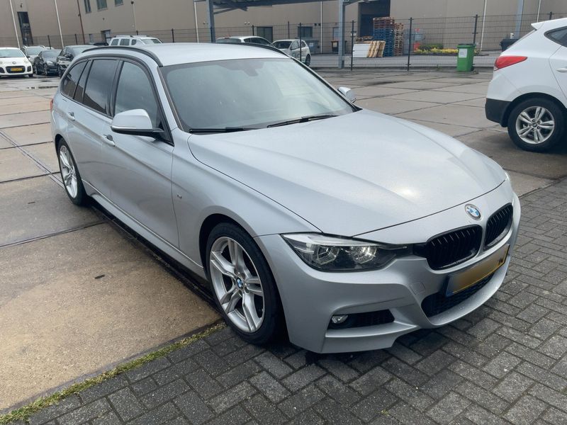 BMW 3er 318i M Sport Shadow 2019 – снимка 12