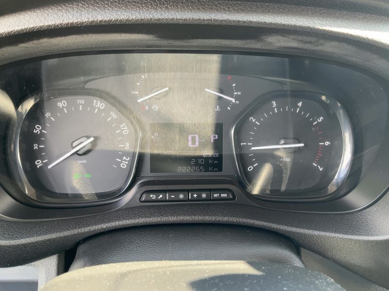 Peugeot Expert 2.0 Blue-HDi L2 2020 – снимка 18