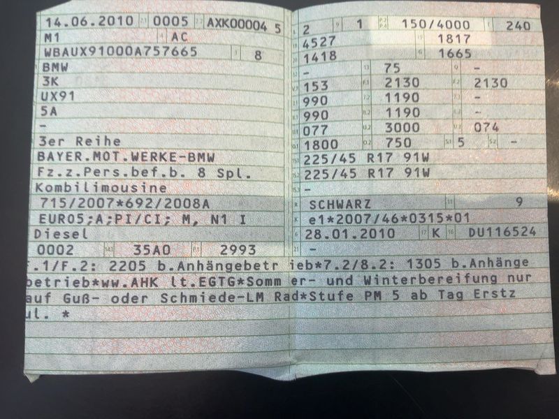 BMW 3er 325d 2010 – снимка 21
