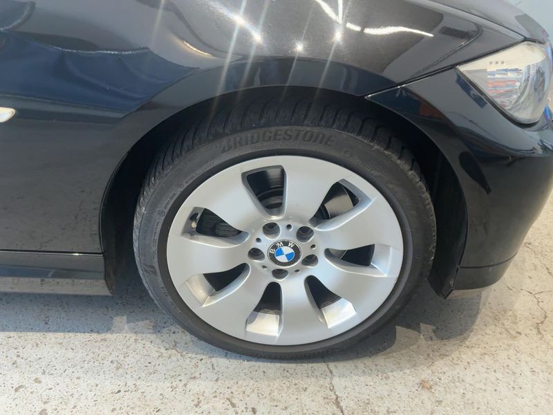 BMW 3er 325d 2010 – снимка 11
