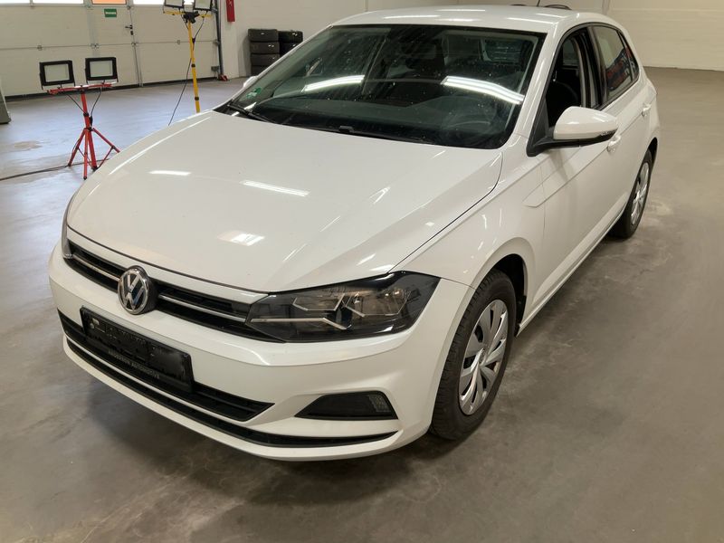Volkswagen Polo 1.6 TDI Comfortline 2018 – снимка 1