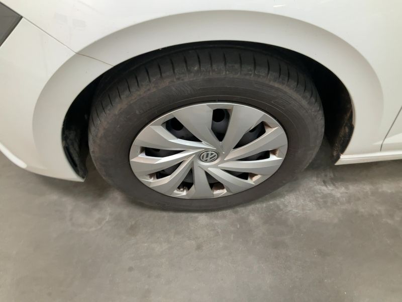 Volkswagen Polo 1.6 TDI Comfortline 2018 – снимка 3