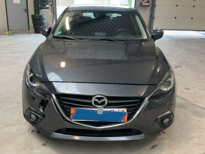 Mazda 3 2.0 Nakama 2016 – снимка 14