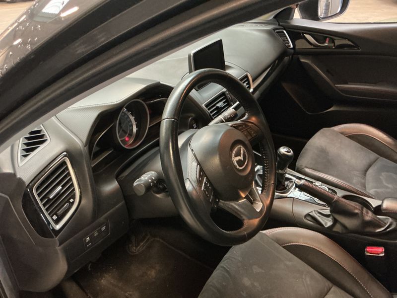 Mazda 3 2.0 Nakama 2016 – снимка 34