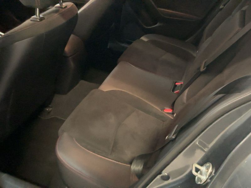 Mazda 3 2.0 Nakama 2016 – снимка 20