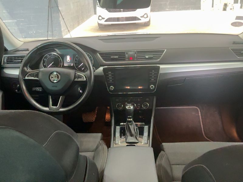 Skoda Superb 1.5 TSI ACT Business 2019 – снимка 17