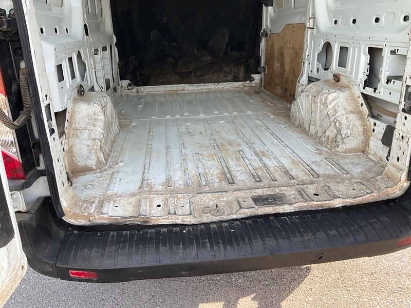 Ford Transit 2.0 TDCi 350 L2 Trend 2024 – снимка 39