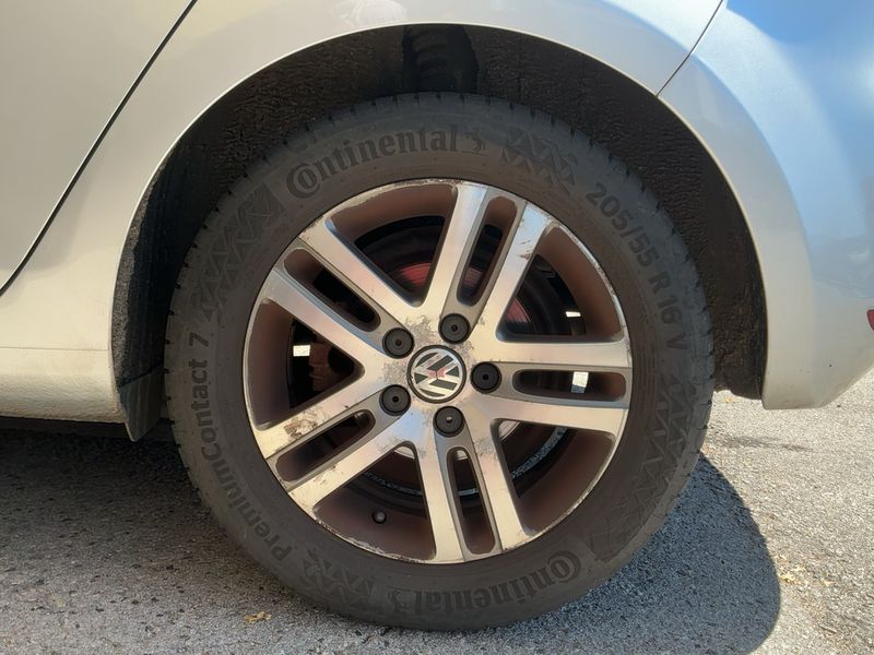 Volkswagen Golf VI 1.6 TDI Comfortline 2010 – снимка 17
