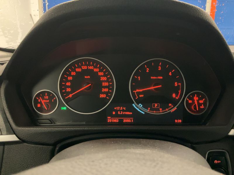 BMW 3er 320d 2015 – снимка 13
