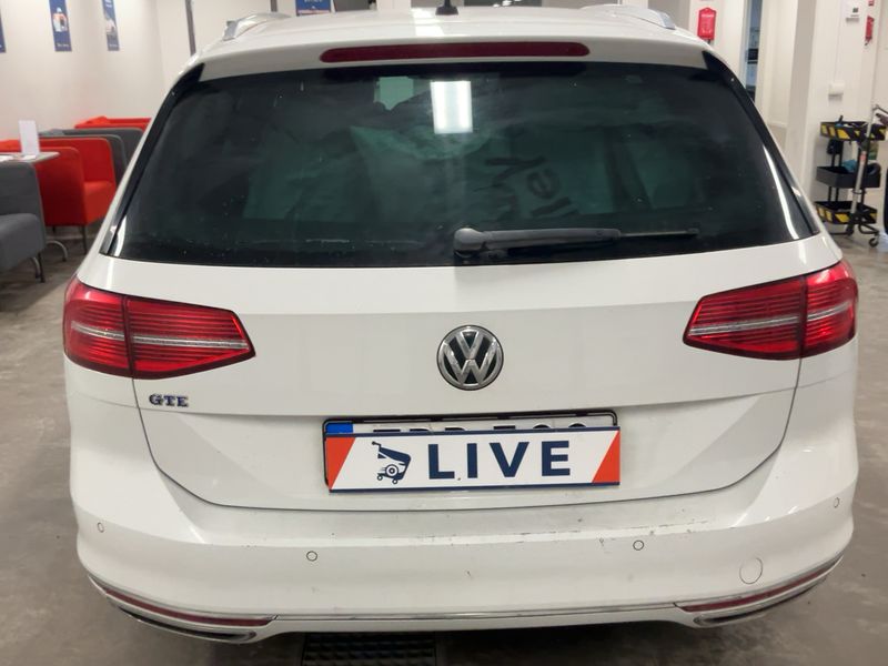 Volkswagen Passat 1.4 GTE 2016 – снимка 7