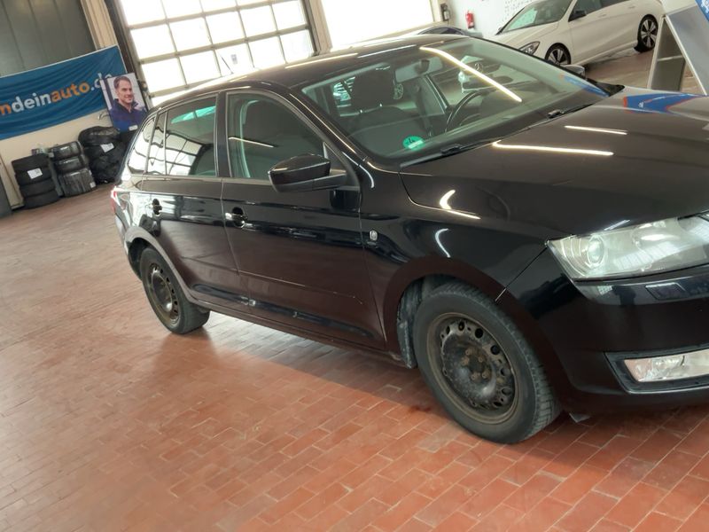 Skoda Rapid Spaceback 1.2 TSI Elegance 2014 – снимка 12