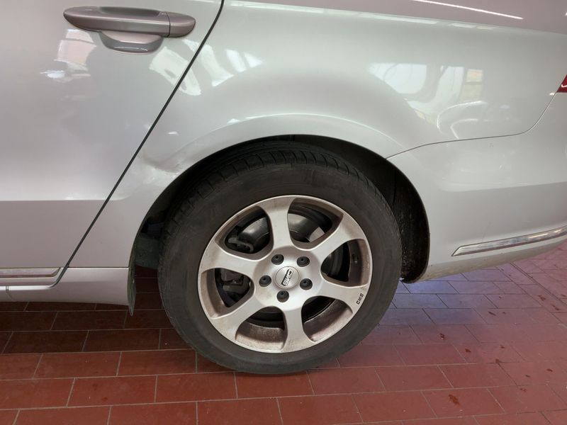 Volkswagen Passat 2.0 TDI Comfortline BlueMotion Tech 2012 – снимка 5