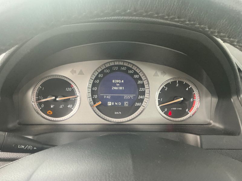 Mercedes-Benz C-Klasse C 320 CDI T Avantgarde 2008 – снимка 19