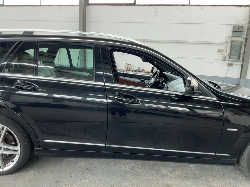 Mercedes-Benz C-Klasse C 320 CDI T Avantgarde 2008 – снимка 10