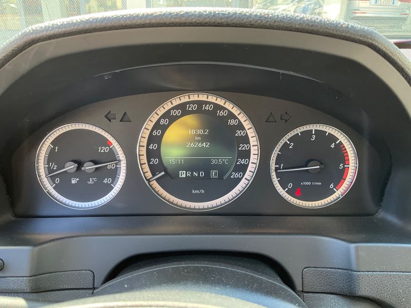 Mercedes-Benz C-Klasse C 220 CDI T BlueEfficiency Classic 2011 – снимка 4