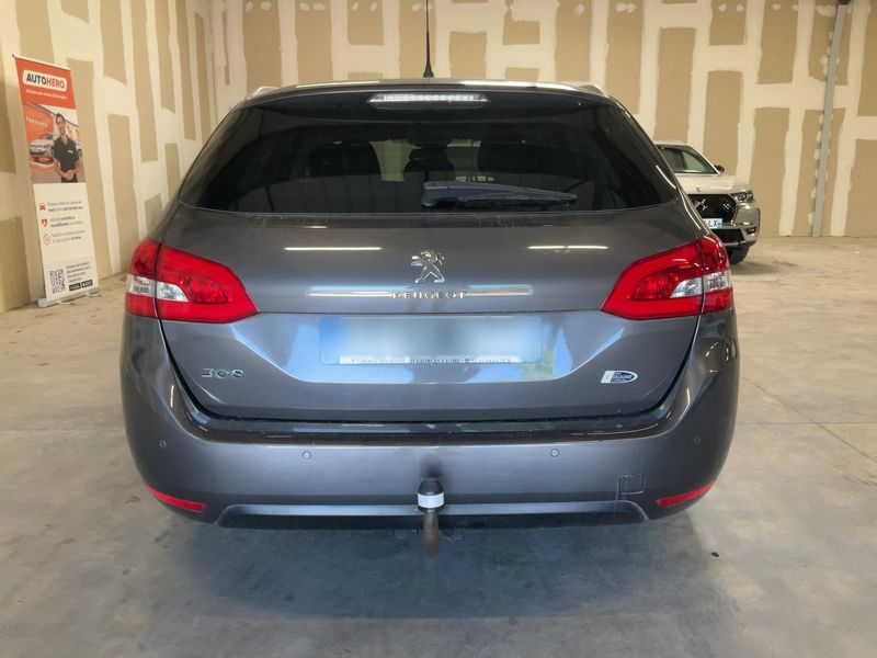 Peugeot 308 1.5 Blue-HDi Style 2018 – снимка 7