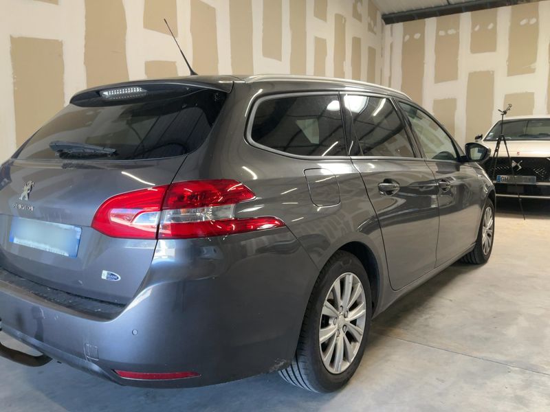 Peugeot 308 1.5 Blue-HDi Style 2018 – снимка 8