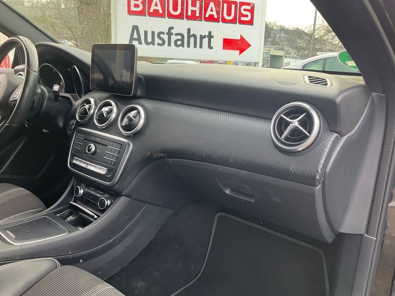 Mercedes-Benz A-Klasse A 200 CDI 4Matic Urban 2017 – снимка 25