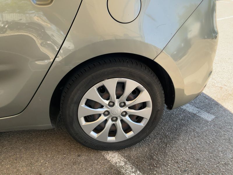 Kia Carens 1.6 GDI Concept 2015 – снимка 5