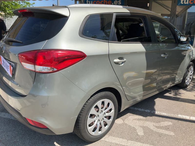 Kia Carens 1.6 GDI Concept 2015 – снимка 8