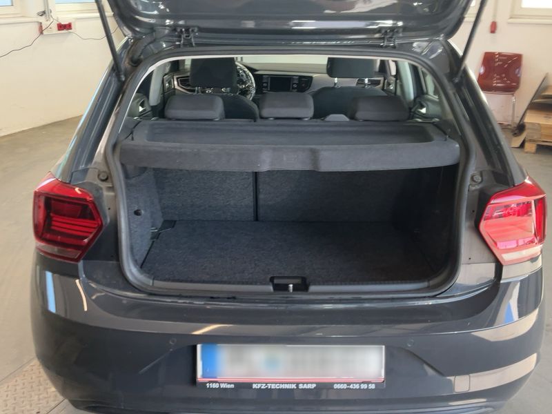 Volkswagen Polo 1.6 TDI Highline 2018 – снимка 15