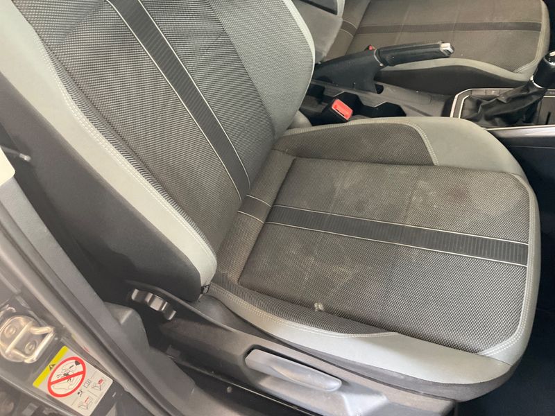 Volkswagen Polo 1.6 TDI Highline 2018 – снимка 30