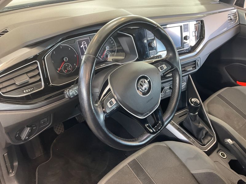 Volkswagen Polo 1.6 TDI Highline 2018 – снимка 27