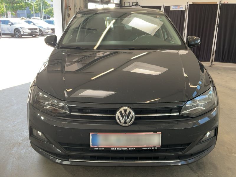 Volkswagen Polo 1.6 TDI Highline 2018 – снимка 14