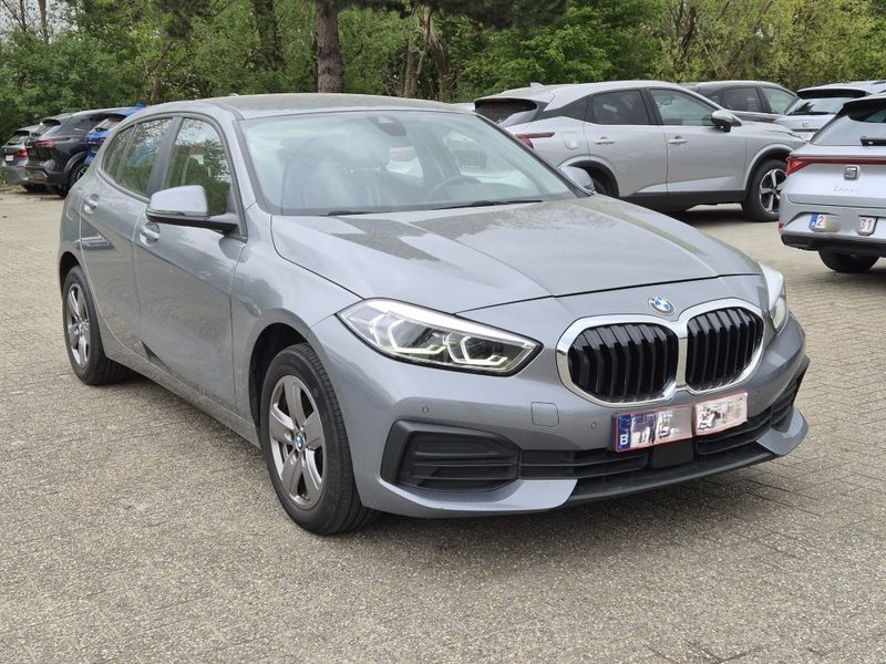 BMW 1er 116i Advantage 2024 – снимка 4