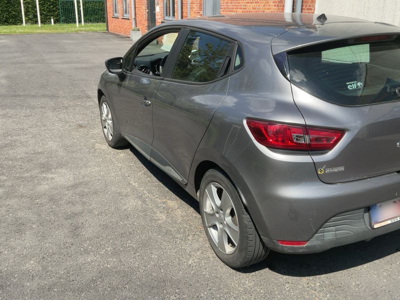 Renault Clio 0.9 Duel 2015 – снимка 6