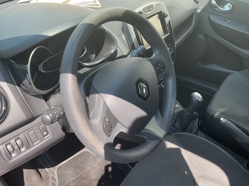 Renault Clio 0.9 Duel 2015 – снимка 27